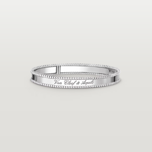 Perlée Signature Bracelet